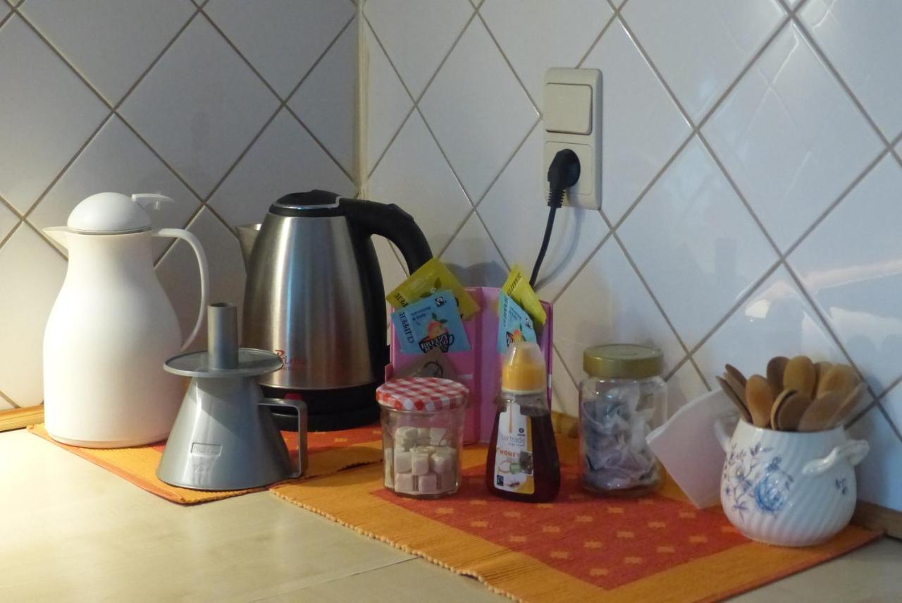 غينك Slaaphuisje Het Vliegend Varken المظهر الخارجي الصورة